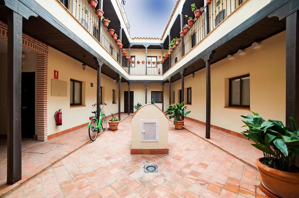 Corral de los Chícharos Sevilha Exterior foto